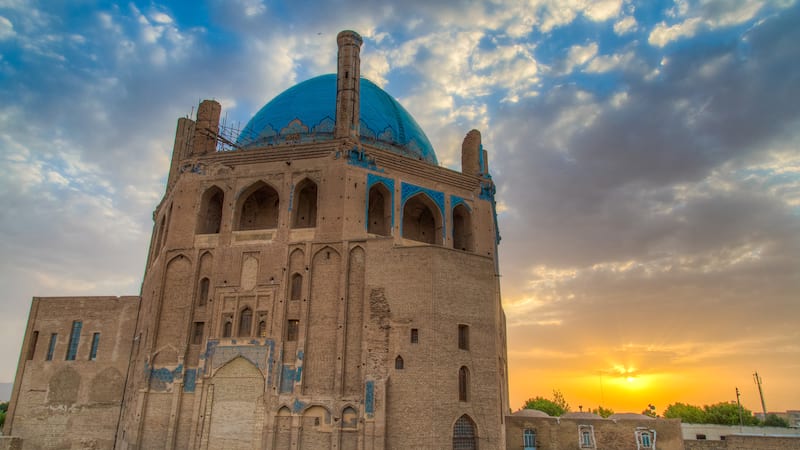 sultanieh dome with blue tiles the hugest dome around at day light the world in near zanjan
